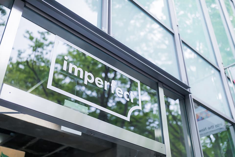 「不完全な」この世界。だから、いいことをして世界と社会をよくしていこう。